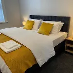 Spectacular London Stay